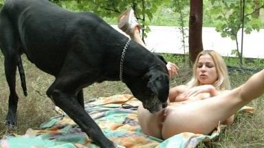 Порно с собакой